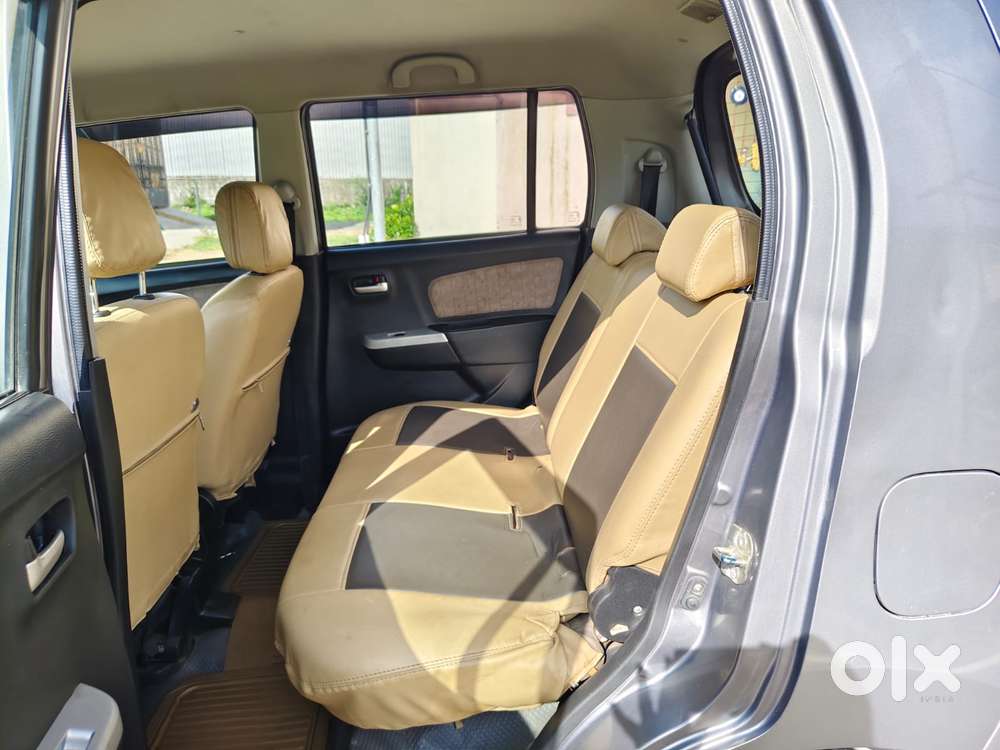 Maruti Suzuki Wagon R Vxi Amt1.2, 2016, Petrol