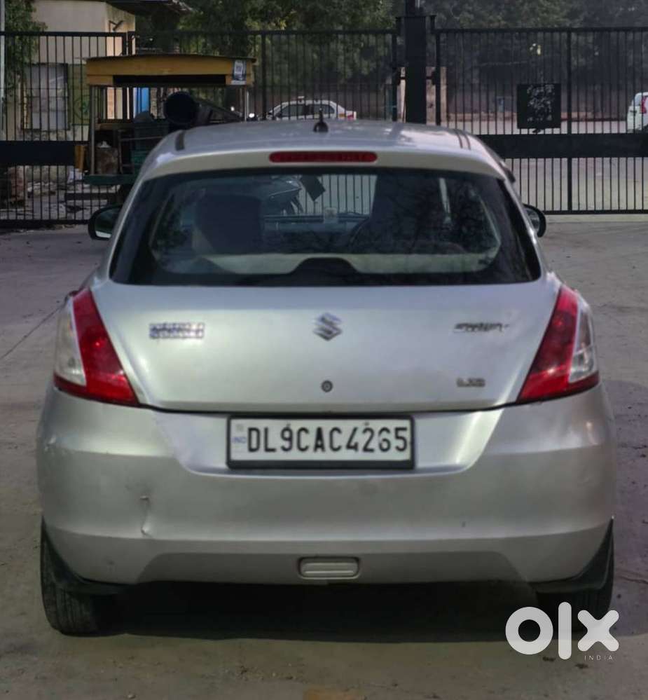 Maruti Suzuki Swift Lxi Option, 2012, Cng & Hybrids