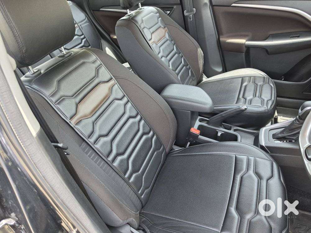 Maruti Suzuki Brezza 1.5 Zxi At Smart Hybrid Dual Tone, 2025, Petrol