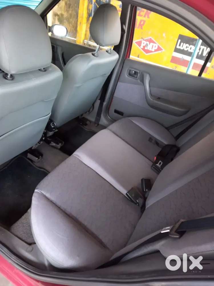 Ford Ikon 2002 Petrol