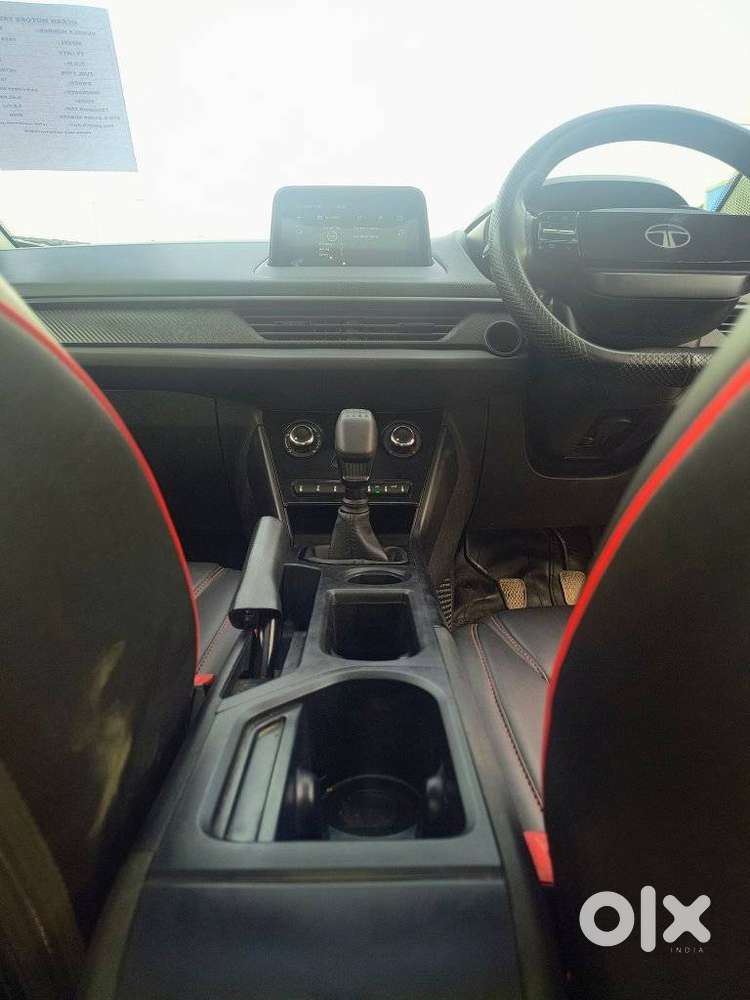 Tata Nexon Smart Plus S 1.2 Revotron Petrol 5 Mt, 2025, Cng & Hybrid..