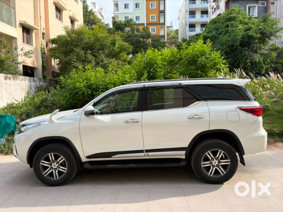 Toyota Fortuner 4x2 At 2.8 Diesel, 2019, Diesel