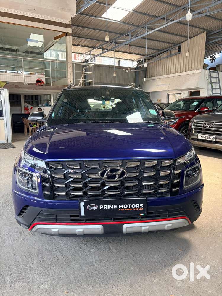 Hyundai Venue N Line N8 Dct Dual Tone, 2022, Petrol