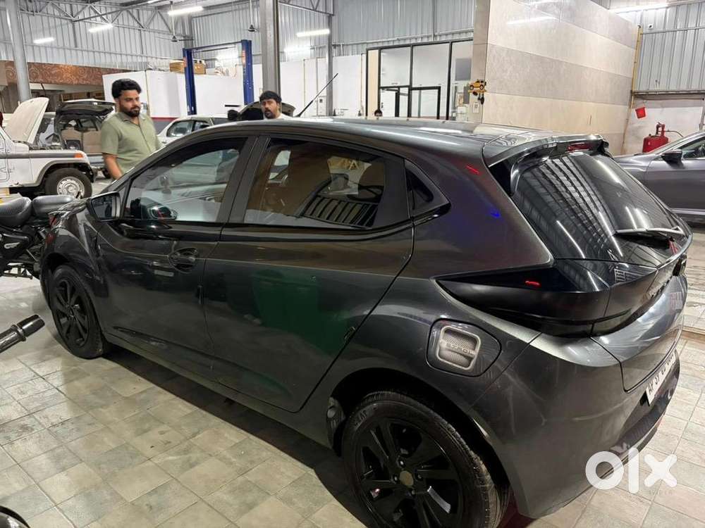 Tata Altroz 2022 Petrol Well Maintained