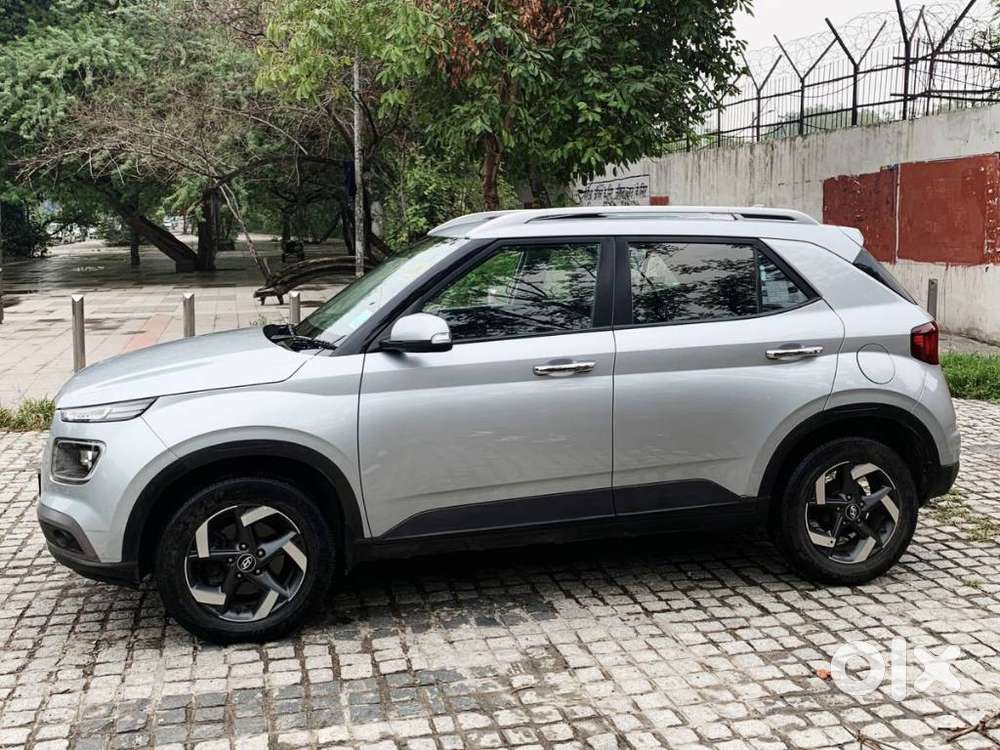 Hyundai Venue Sx Plus Turbo Dct, 2019, Petrol