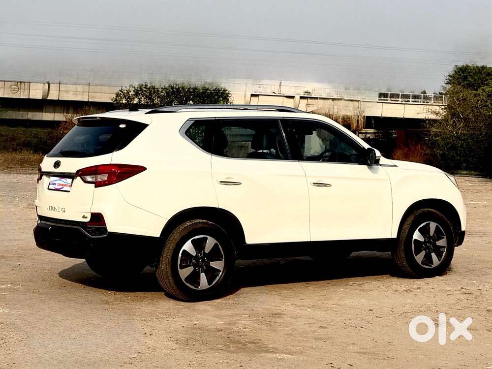 Mahindra Alturas G4 4x4 At, 2019, Diesel
