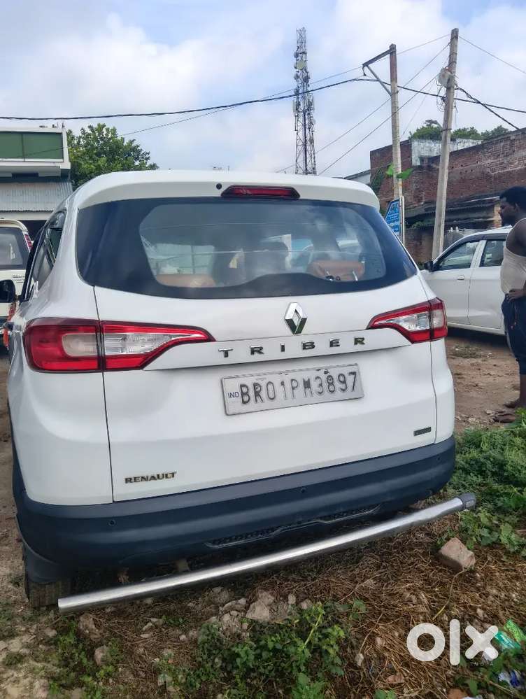 Mahindra Renault Logan 2021
