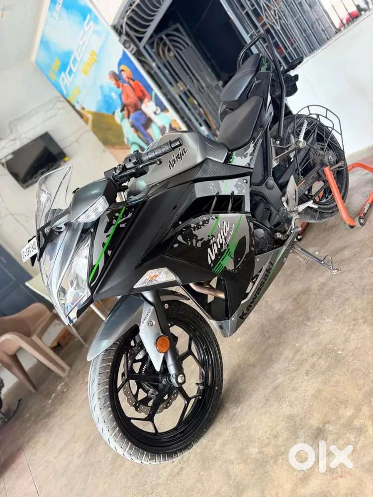 15 Used Kawasaki Ninja ZX-4R Bikes in Andhra Pradesh - Buy & Sell