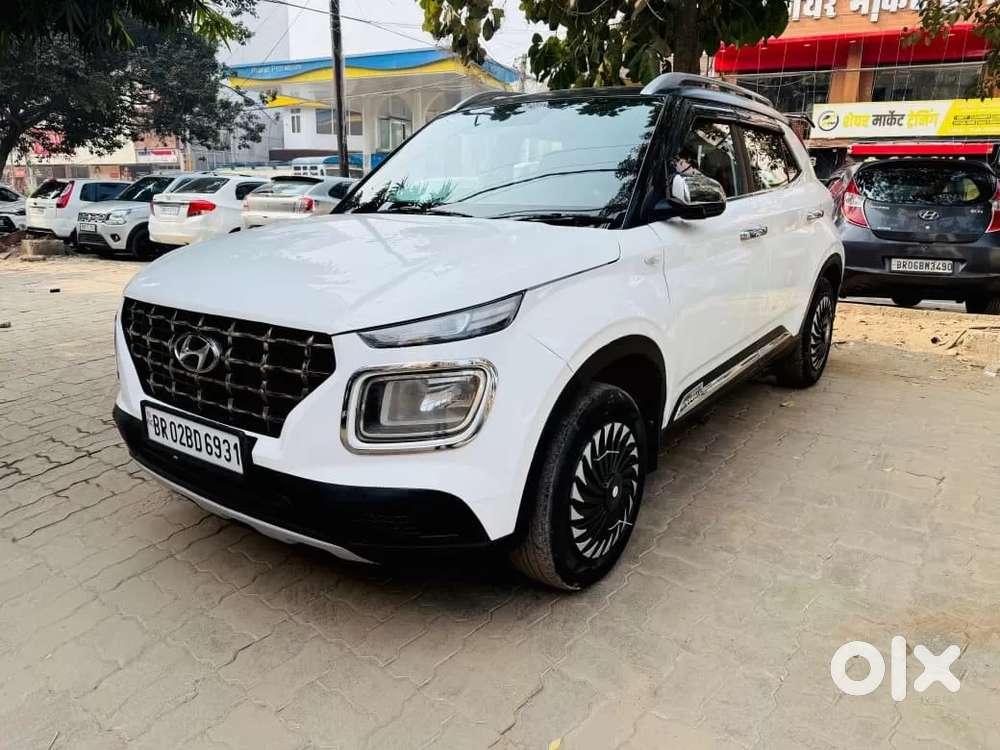 Hyundai Venue 1.2 S Plus, 2022, Petrol