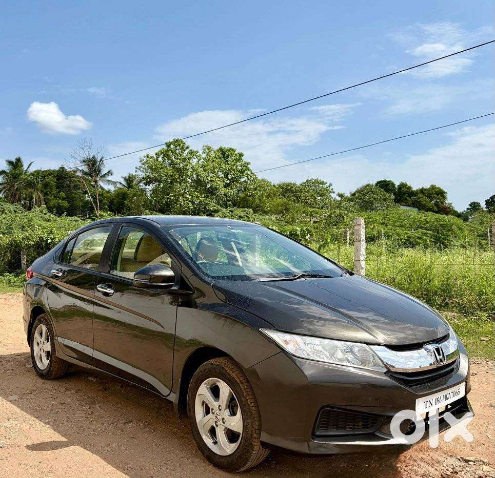 Honda City V Mt, 2015, Petrol