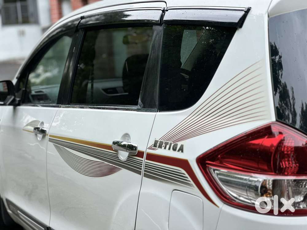 Maruti Suzuki Ertiga Zdi+ Shvs, 2017, Diesel