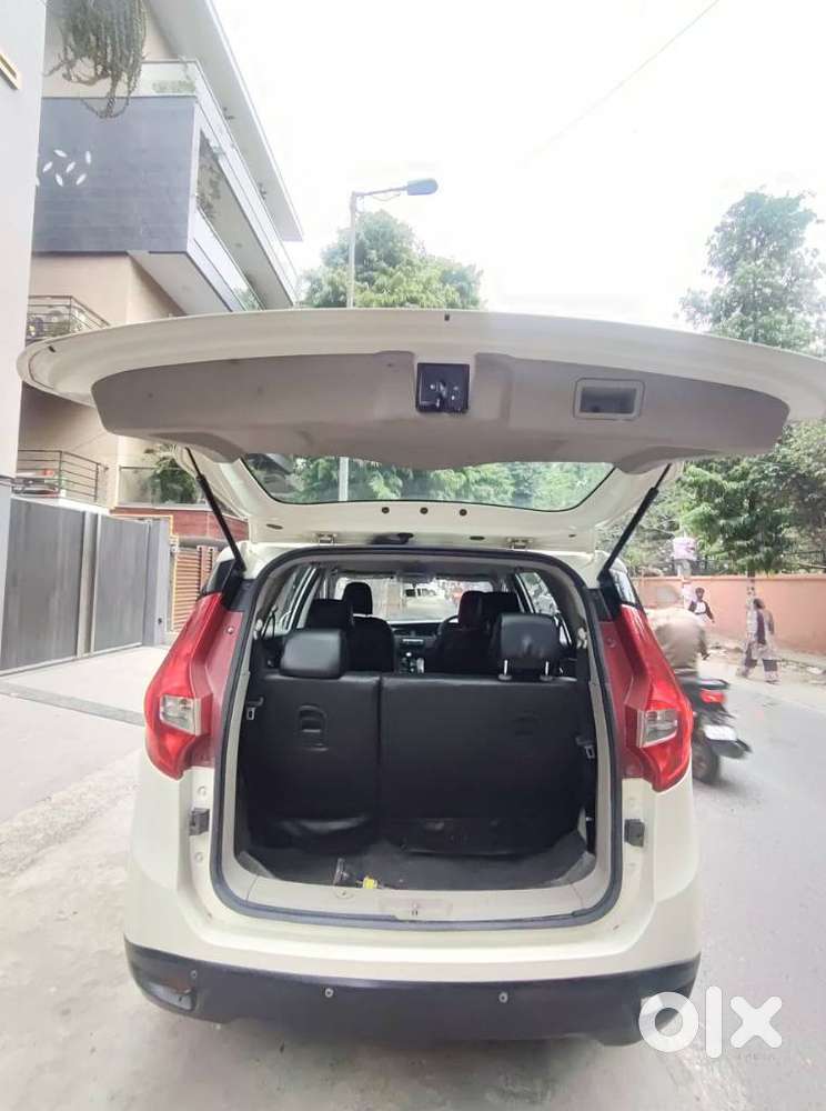Mahindra Marazzo M2, 2021, Diesel
