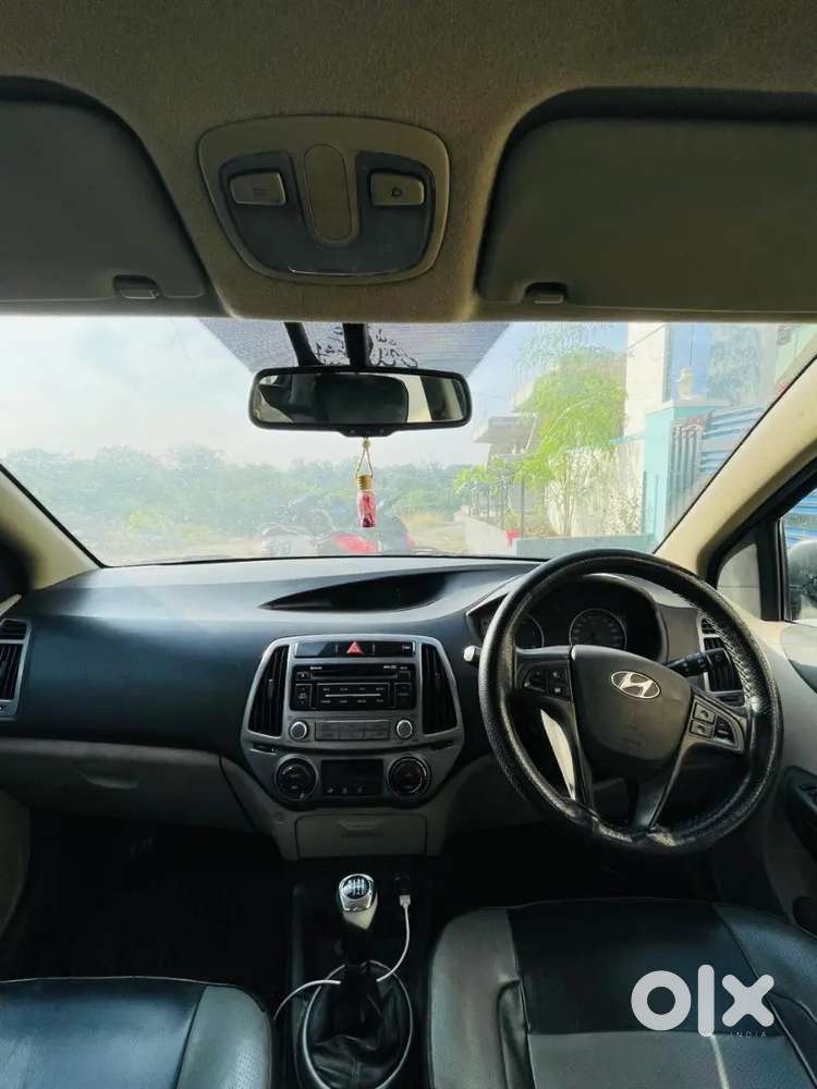 Hyundai I20 Sportz 2012