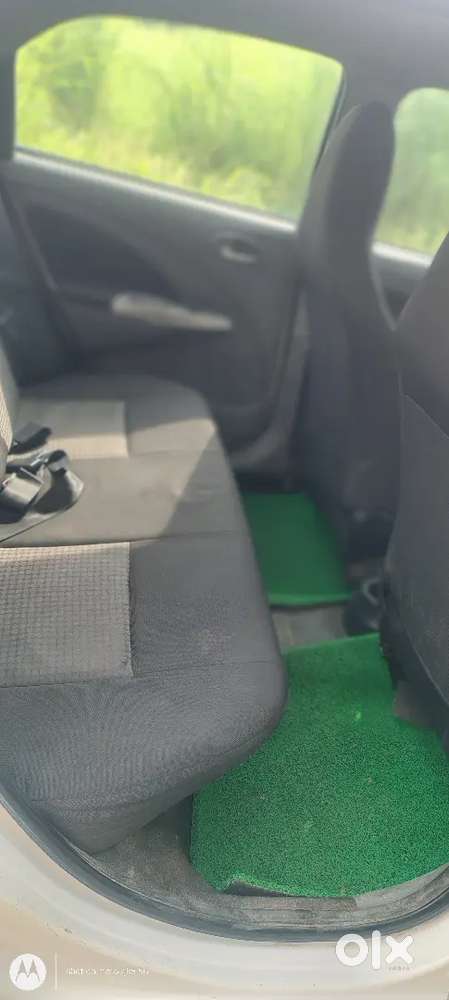 Toyota Etios 1.5 V 2011