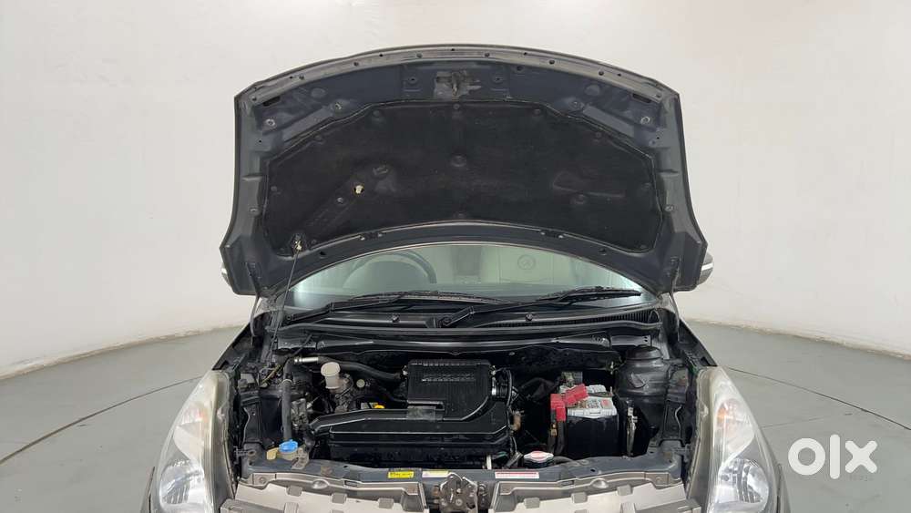 Maruti Suzuki Swift Dzire 1.3 Vxi, 2015, Petrol