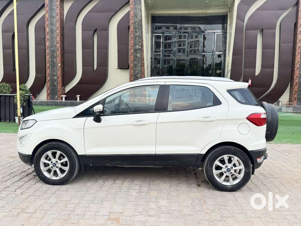 Ford Ecosport Thunder Edition Petrol, 2021, Petrol