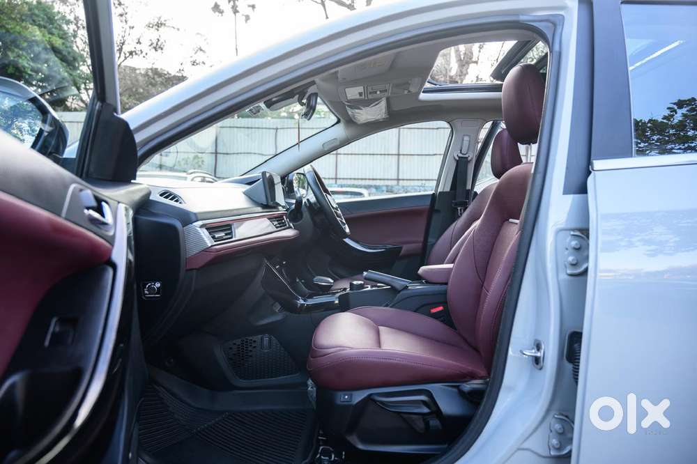 Tata Curvv Accomplished S 1.2 Revotron Petrol 7dca, 2025, Petrol