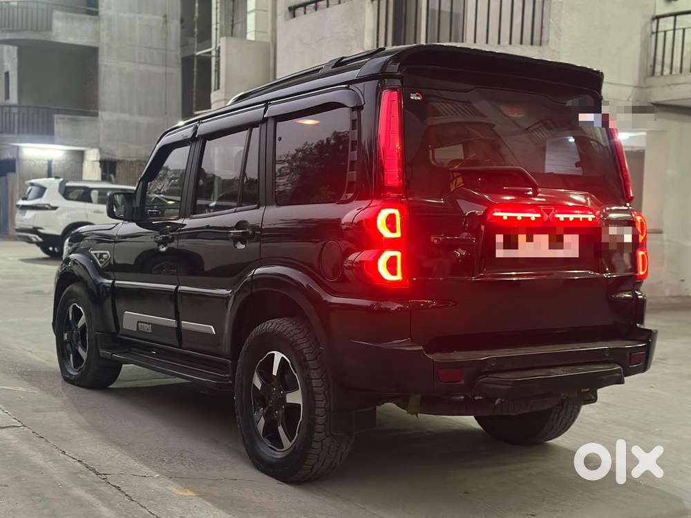 Mahindra Scorpio Classic 2.2 S 11 Mt 7 Str, 2024, Diesel