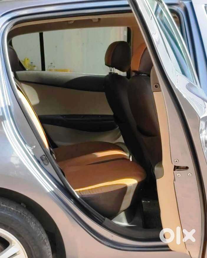 Hyundai I20 Sportz 1.2 Bs-iv, 2011, Petrol