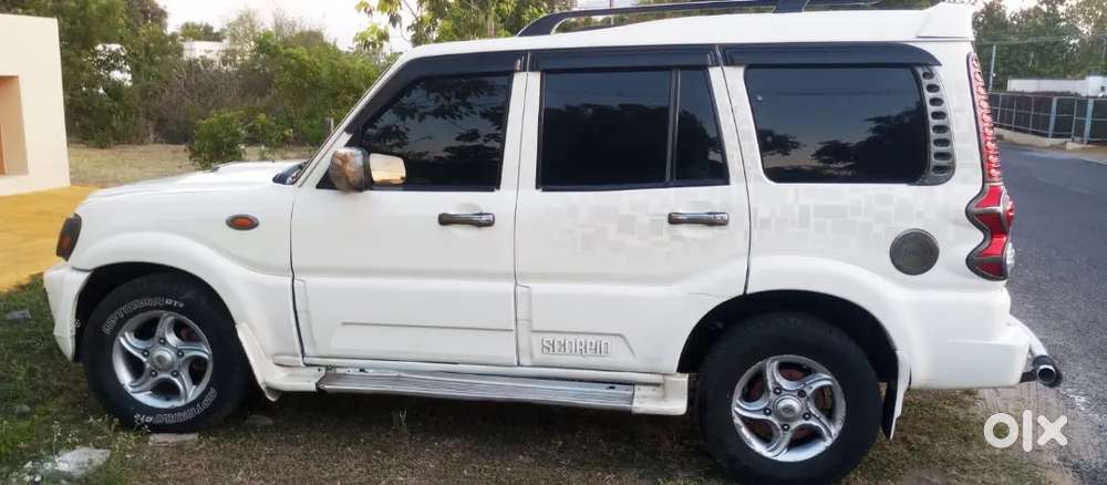 Mahindra Scorpio 2011 140000 Km Diesel Manual