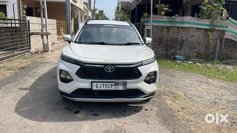 Toyota Urban Cruiser Taisor Amt Petrol 2024