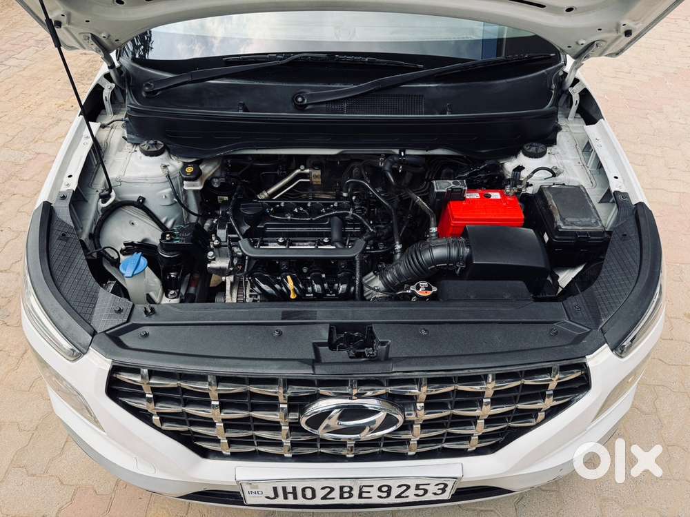 Hyundai Venue Petrol 2021
