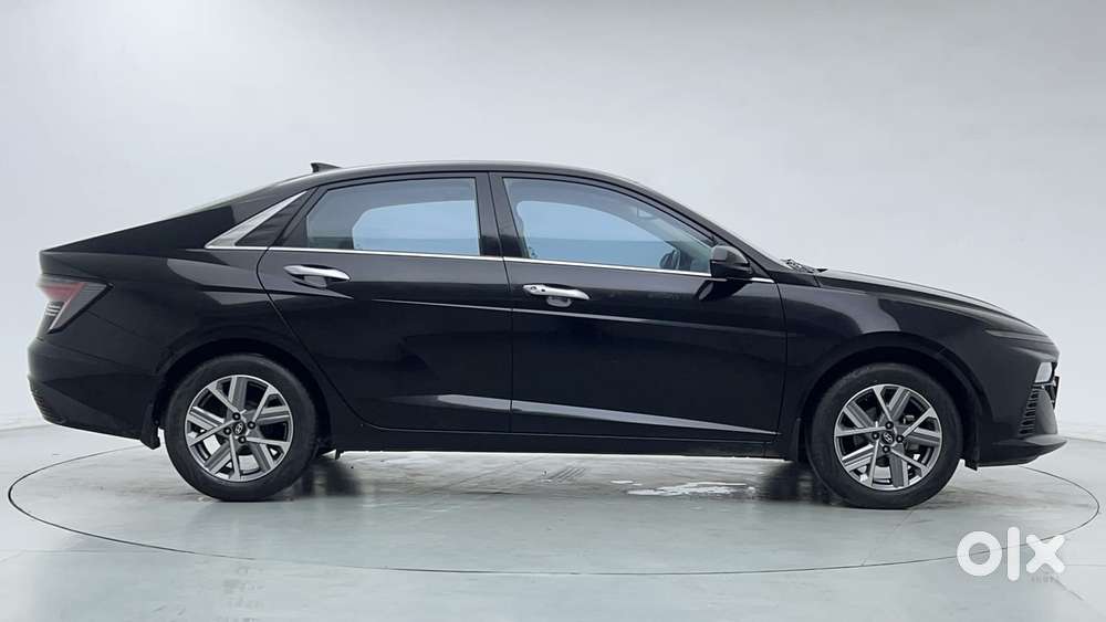 Hyundai Verna 1.5 Sx (o) Petrol Mt, 2023, Petrol