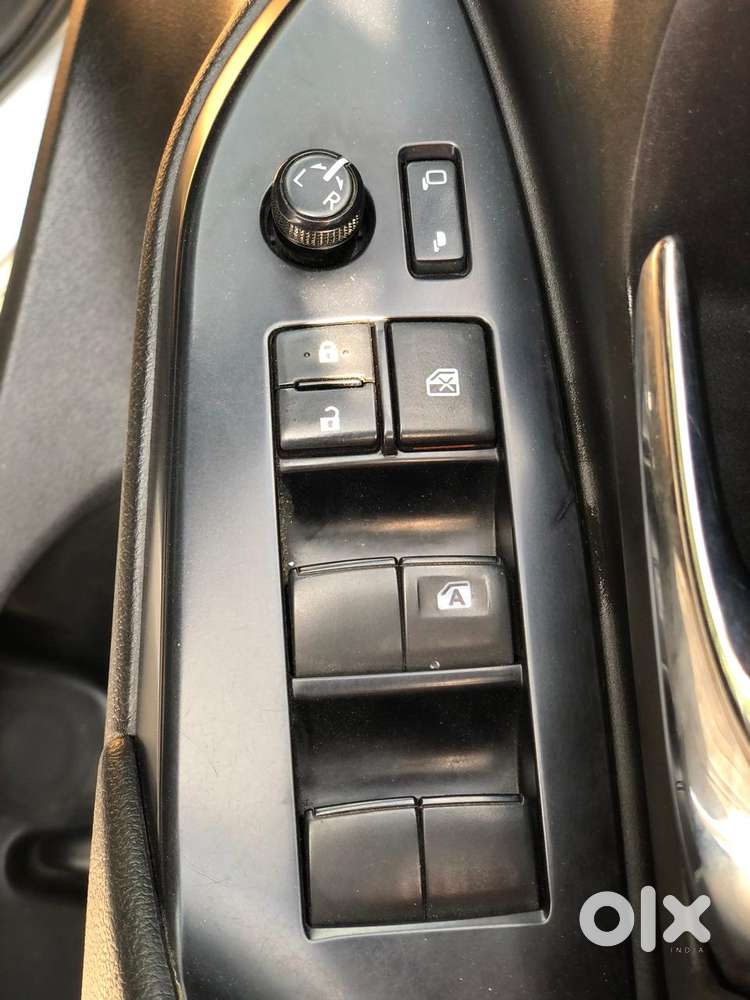 Toyota Innova Crysta