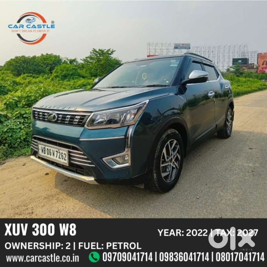 Mahindra Xuv300 W8 1.2 Petrol Dual Tone, 2022, Petrol