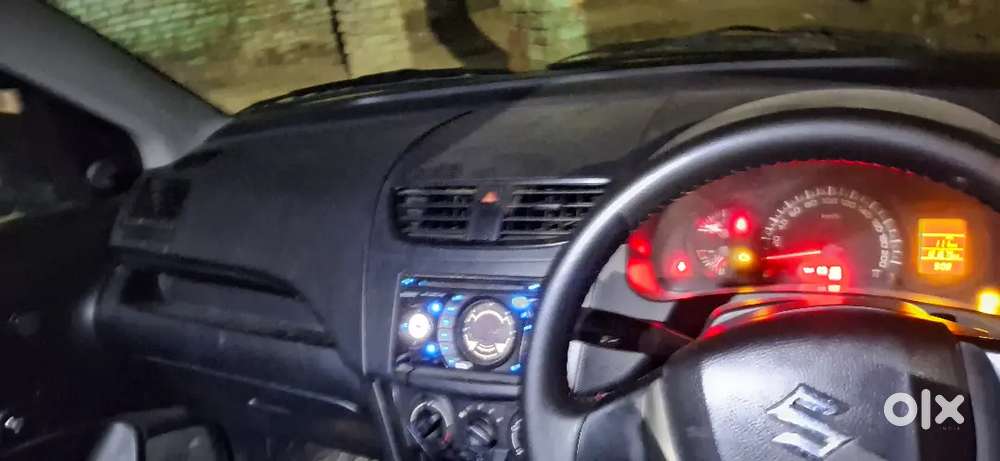 Maruti Suzuki Swift 2011 Petrol 100000 Km Driven