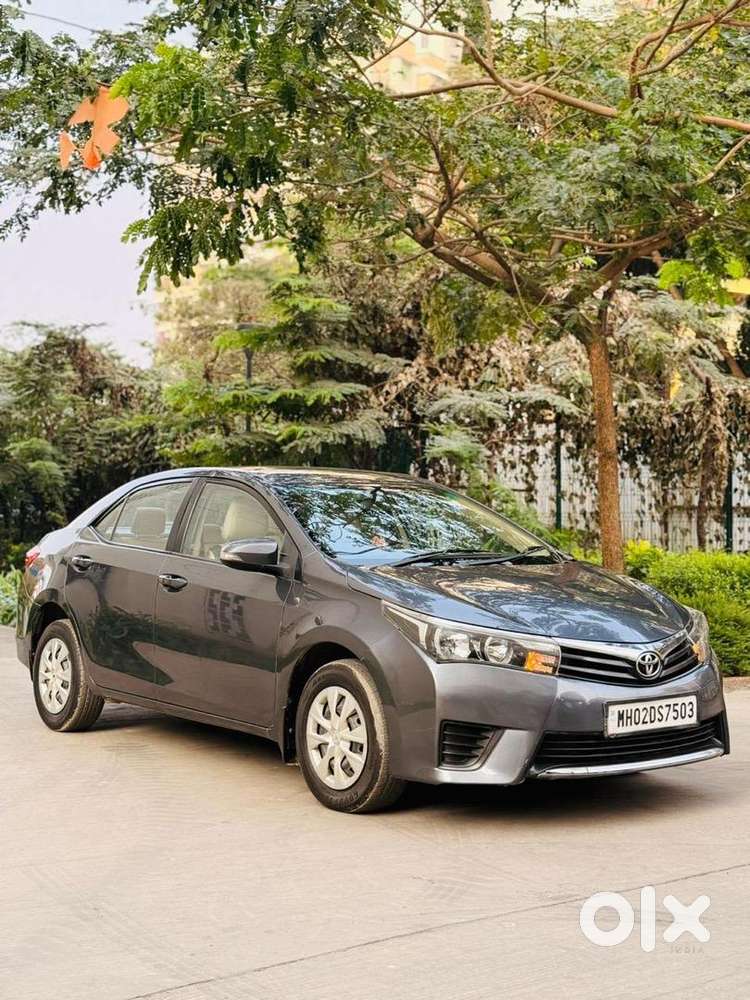 Toyota Petrol Car 2014