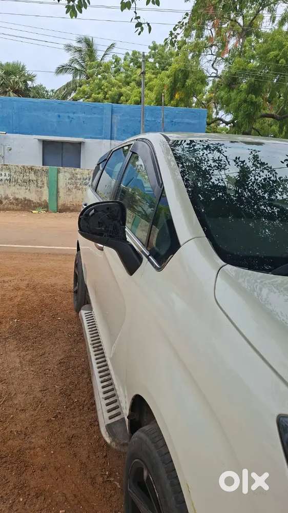 Mahindra Marazzo Diesel 2019