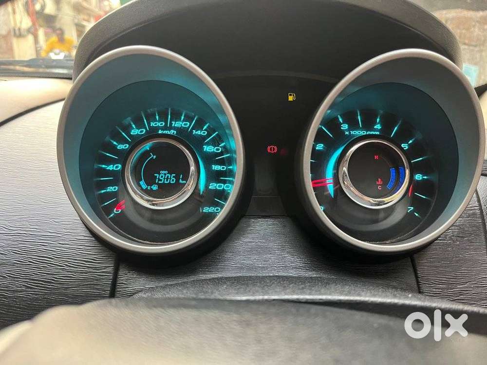 Mahindra Xuv500 W6 2wd, 2016, Diesel