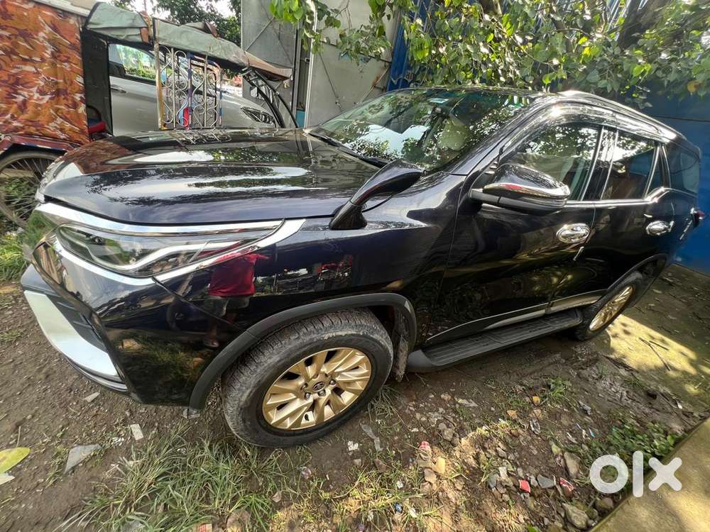 Toyota Fortuner 2023 Suv