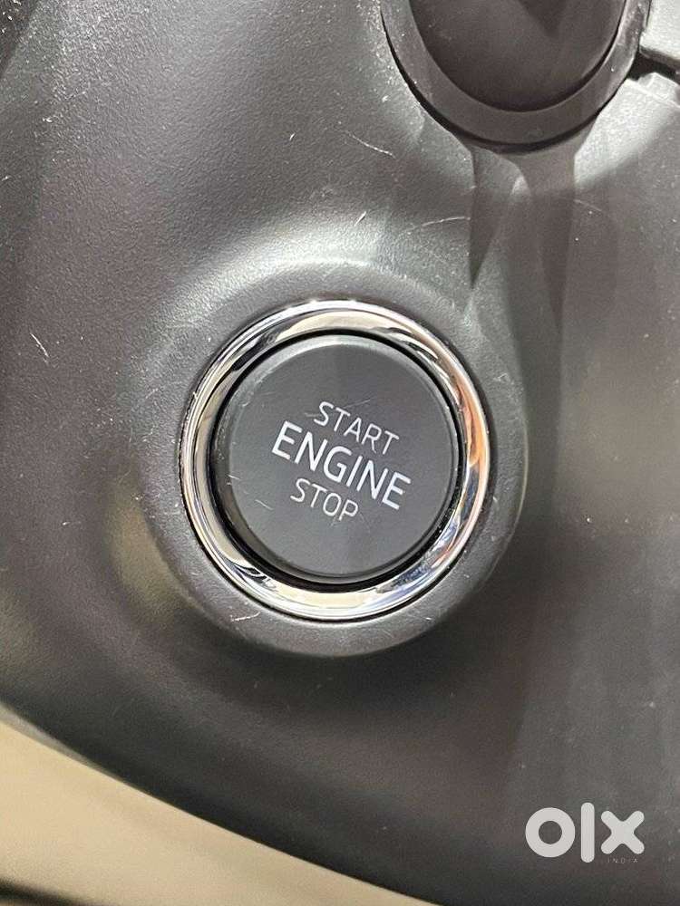 Skoda Slavia 1.0 Tsi Style, 2022, Petrol