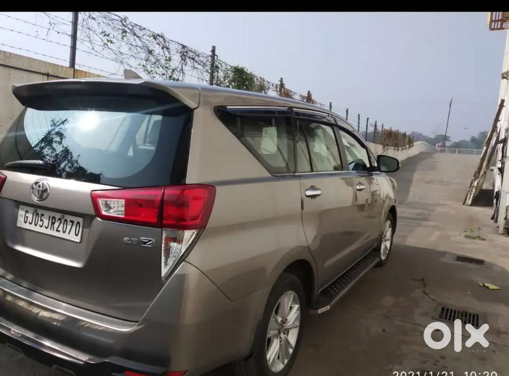 Toyota Innova Crysta Diesel 2016