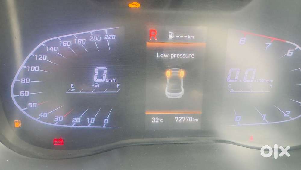 Hyundai Verna 1.5 Sx Petrol Mt, 2022, Petrol