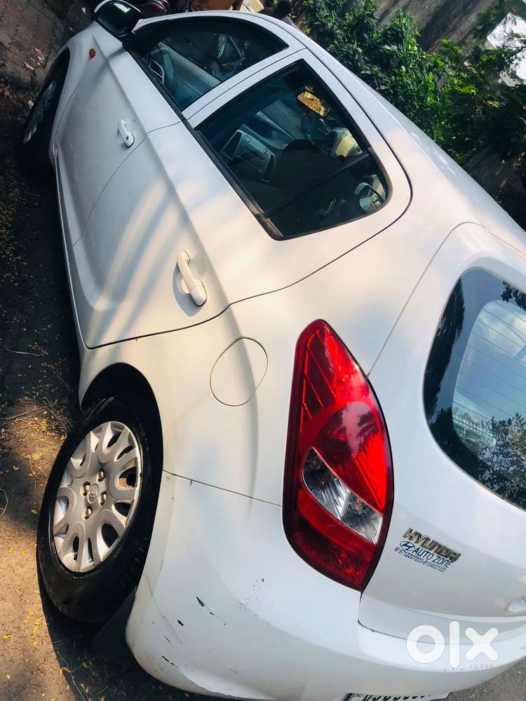 Hyundai I20 Magna Petrol 2011