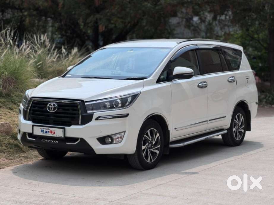 Toyota Innova Crysta [2020-ongoing] 2.4 Vx 7 Str, 2023, Diesel