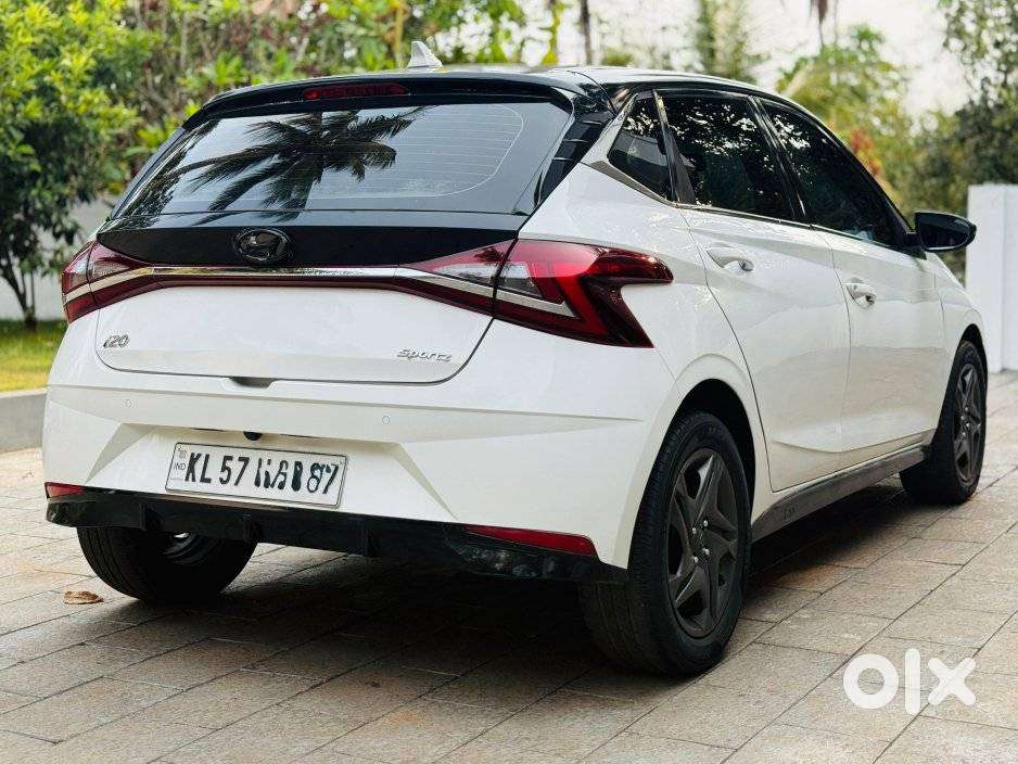 Hyundai New I20 1.2 Sportz Ivt, 2021, Petrol
