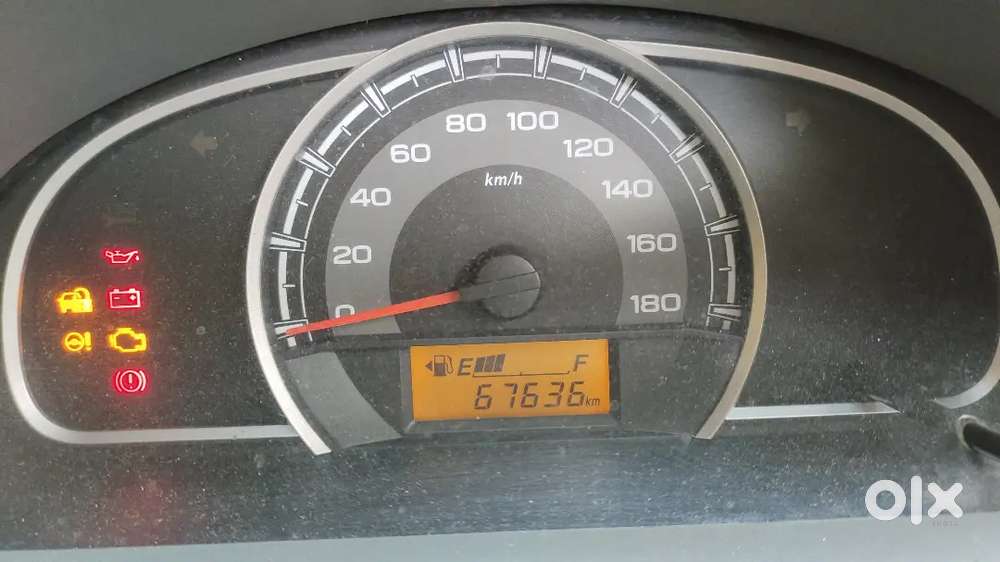 Alto 800 2014 Well Maintained, Periodically Serviced Car