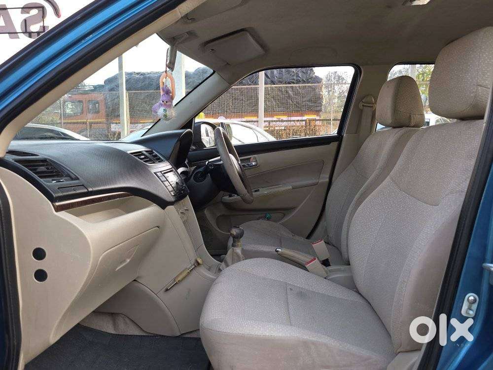 Maruti Suzuki Swift Dzire 1.2 Vxi Bsiv, 2013, Petrol