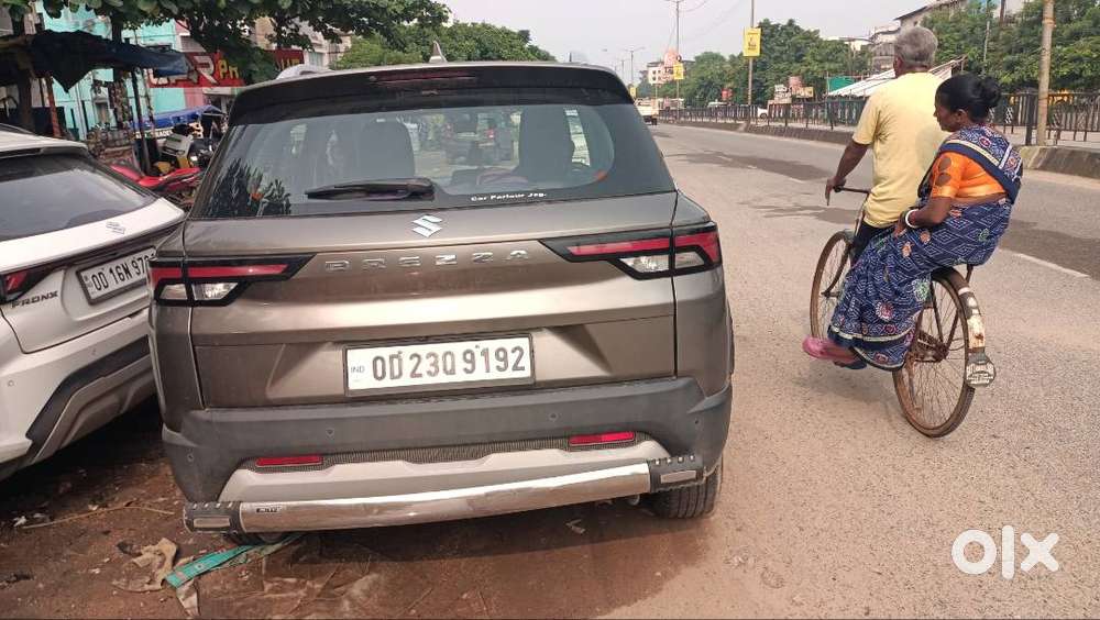 Maruti Brezza Petrol 2023