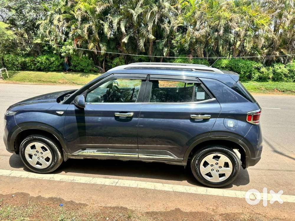 Hyundai Venue S 1.2 Petrol, 2020, Petrol