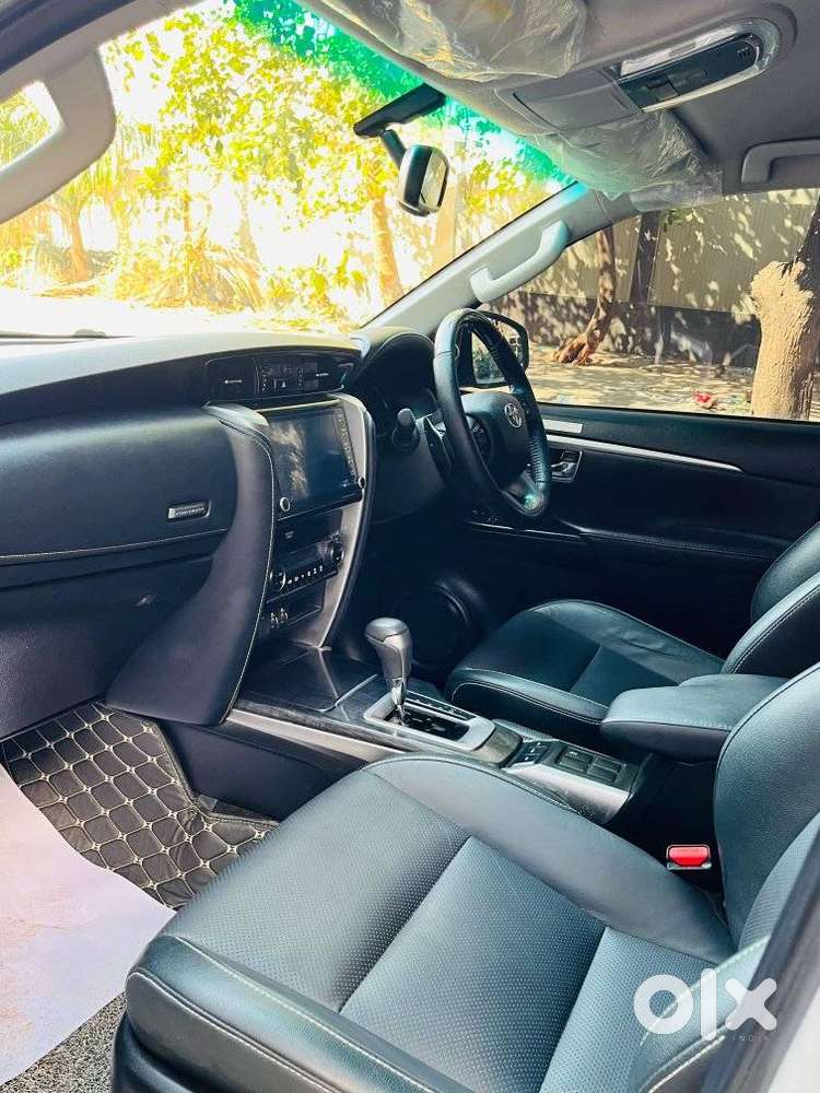 Toyota Fortuner 4x2 At 2.8 Diesel, 2022, Diesel