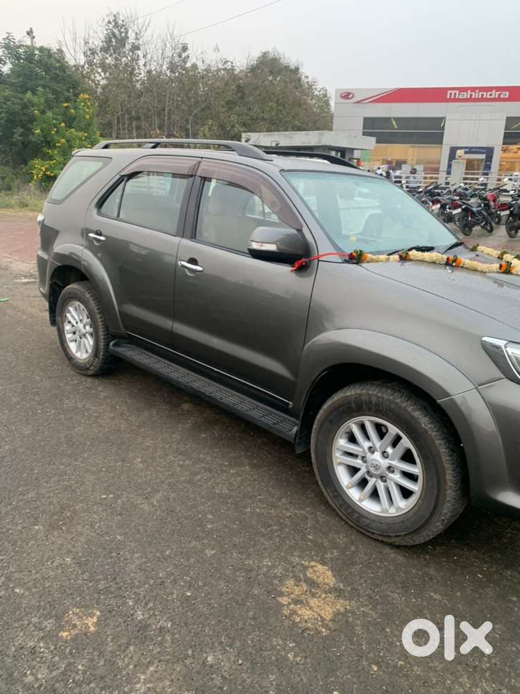 Toyota Fortuner Diesel 2013