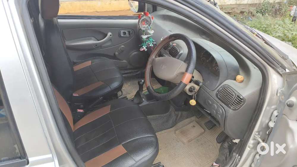 Tata Indica Ev2 2012