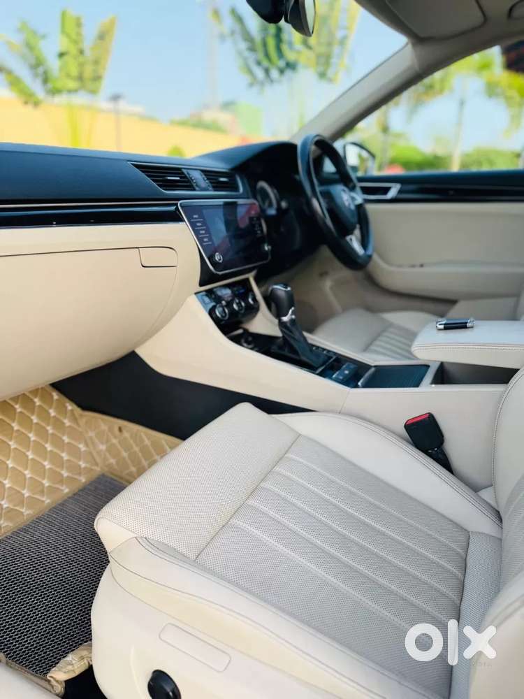 Skoda Superb 2.0 L&k Tsi At, 2020, Petrol