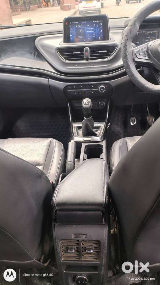 Tata Altroz Xz Plus (s) Dark Edition, 2022, Petrol