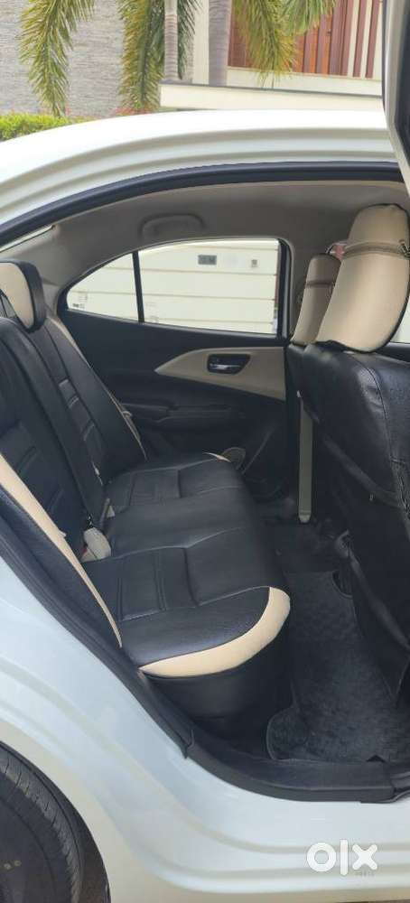Maruti Suzuki Swift Dzire Vxi Optional, 2026, Cng & Hybrids
